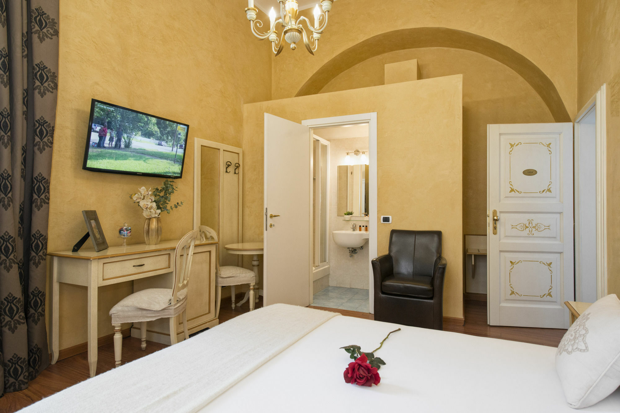 Navona Tower Relais Hotel Rome Exterior photo